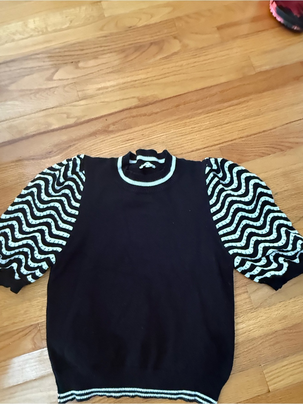THML Black Sweater with White Wave Puff Sleeves